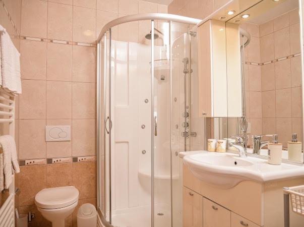 Apartments Villa Slavica Ичичи Экстерьер фото